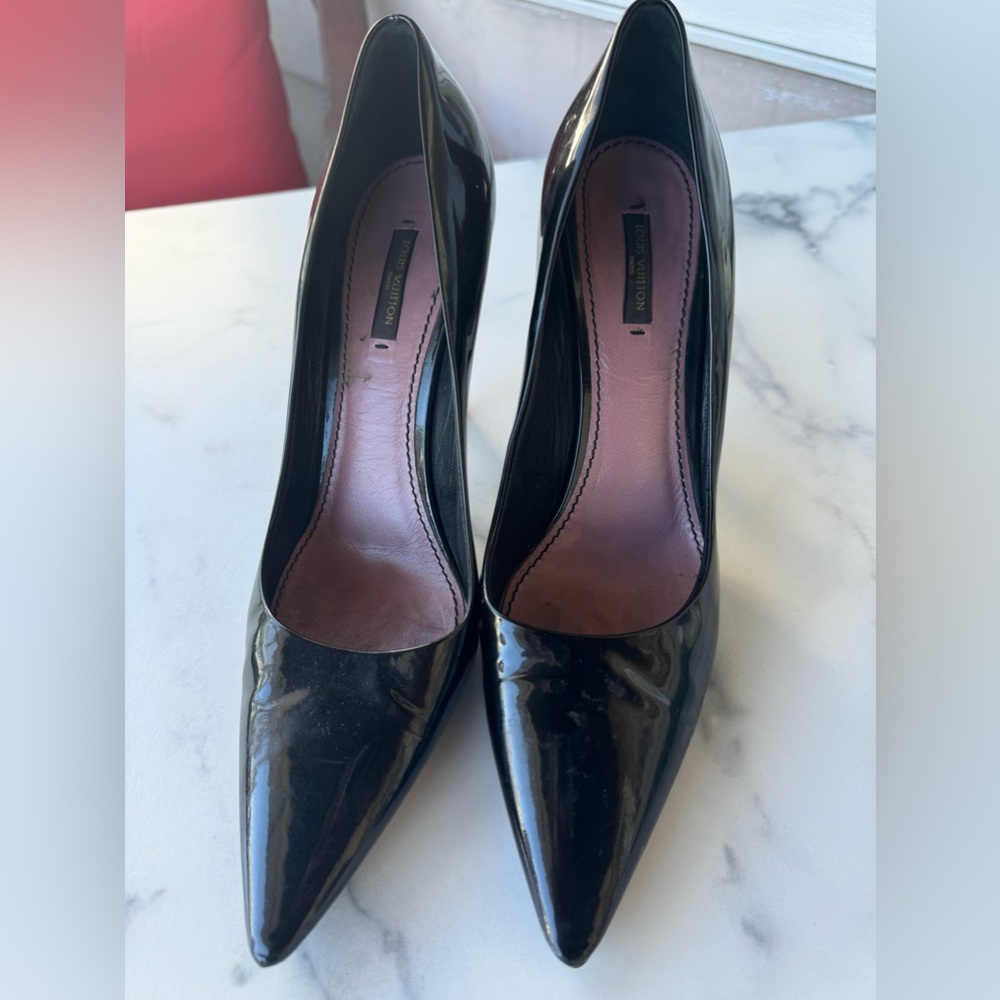 Louis Vuitton Black Patent Leather Stiletto High Heels Pointed Size 41